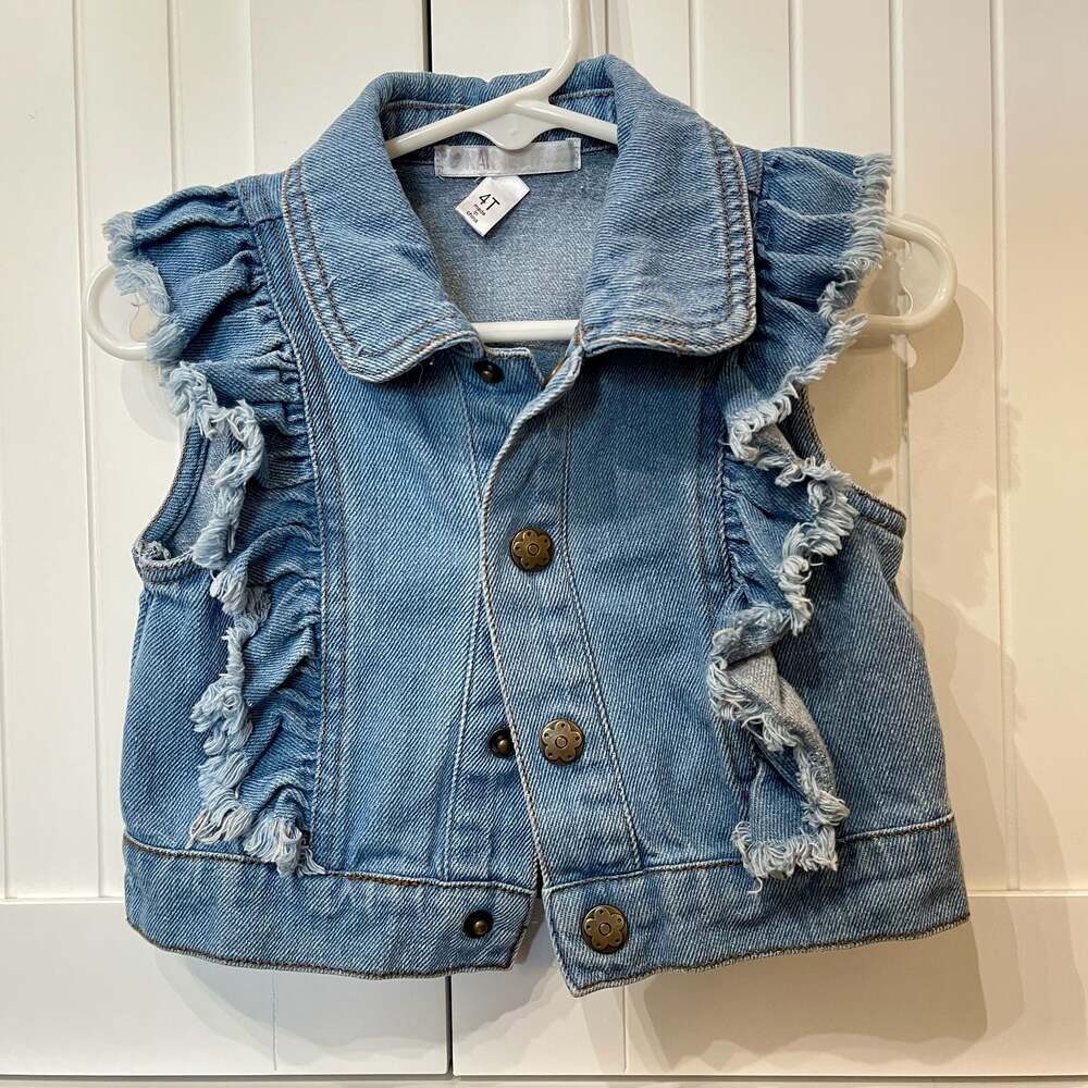 Nannette Kids Toddler Girl Ruffle Trim Denim Vest